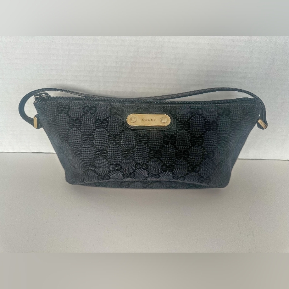 Auth GUCCI GG Canvas Pouch Purse Hand Bag Black Canvas